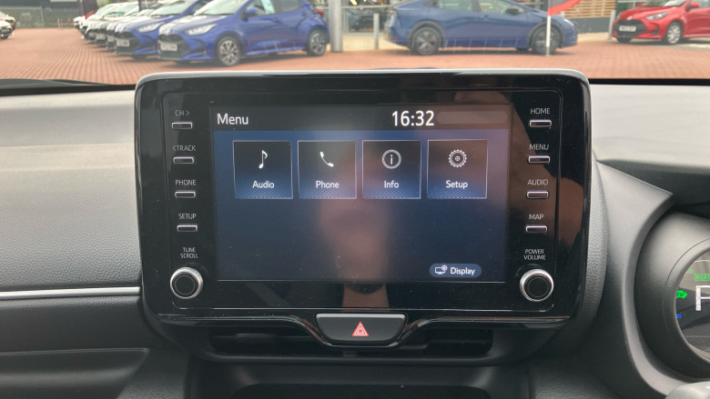 Toyota Yaris 1.5 Hybrid Design 5dr CVT Hybrid Hatchback